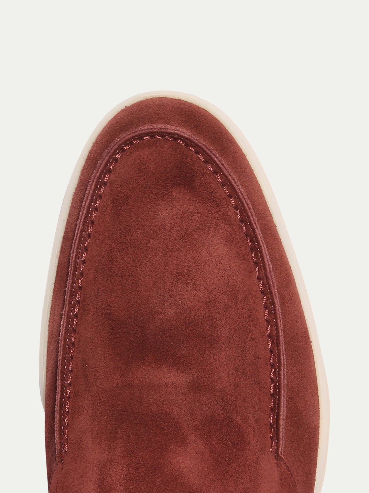 https://cdn.shopify.com/s/files/1/0103/3987/6928/products/Aurelien_Yacht_Loafers_men_suede_shoes_summer_italy_port4_7c16ee1b-c56d-4d4d-8b20-e2f4436a8b07.jpg?v=1634573727