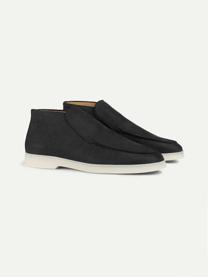 https://cdn.shopify.com/s/files/1/0103/3987/6928/files/Aurelien_city_loafer_winter_grain_nubuck_black_men_1.jpg?v=1730034931